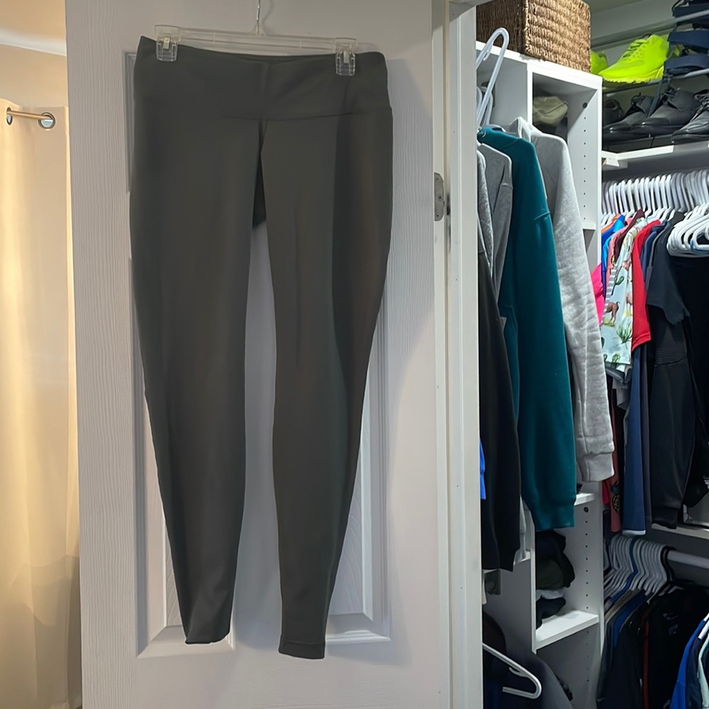 Columbia legging army green